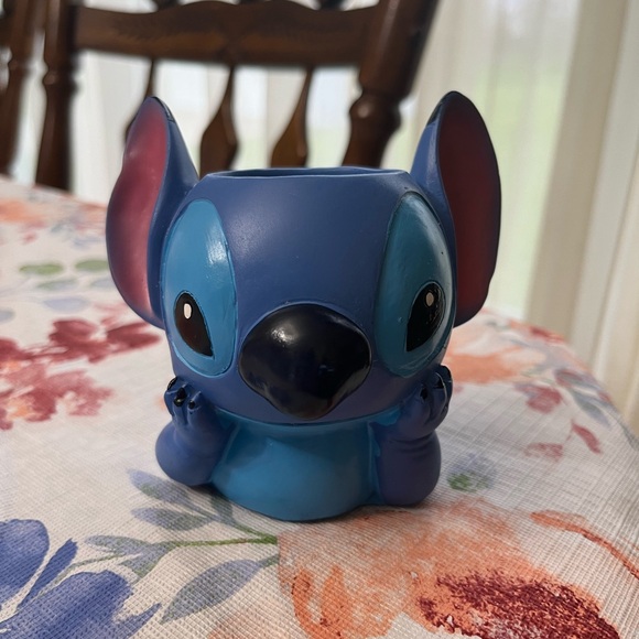 Disney Stitch Mini Planter - Picture 6 of 6